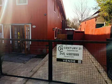 Casa en Venta con 1 cochera