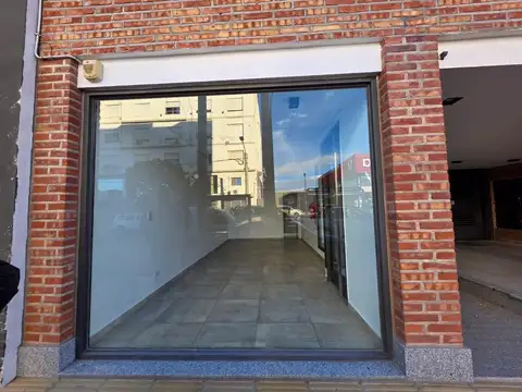 Local en Alquiler en Neuquén, Confluencia