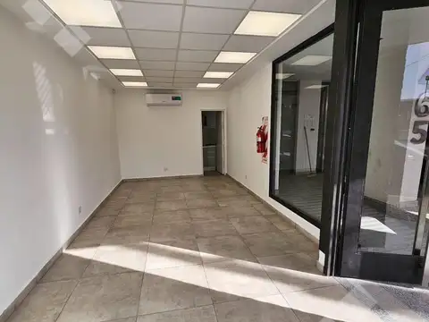 Local en Alquiler en Neuquén, $ 1.200.000