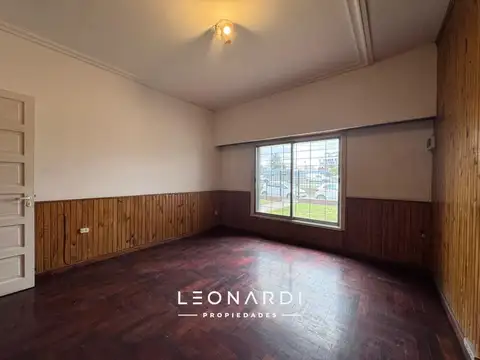Casa en Alquiler 50 años