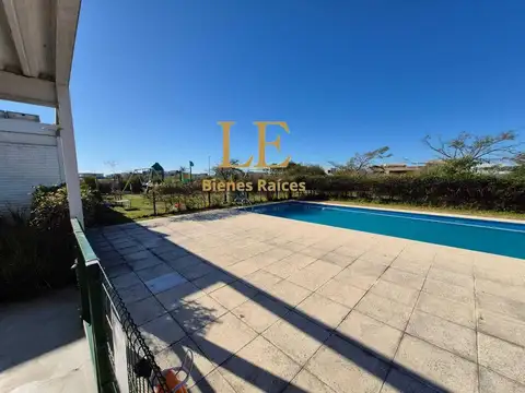 Terreno en Venta 17  mts Fondo