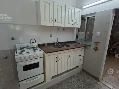 Depto Tipo Casa en Alquiler de 1 dormitorio