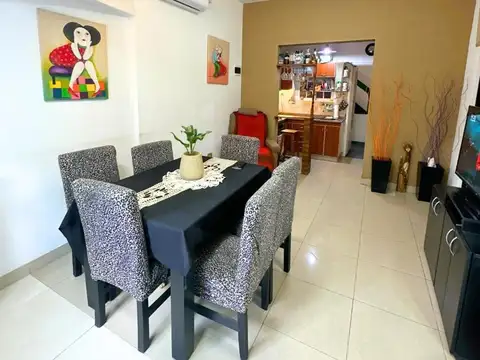 Depto Tipo Casa en Venta en Lanus Oeste, USD 85.000