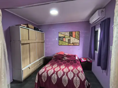Casa 3 ambientes con 1 baño