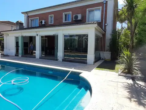 Casa en Venta de 5 dormitorios