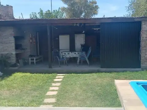 Casa 3 ambientes con 2 baños