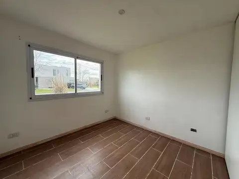 Casa en Alquiler en San Sebastian, USD 900