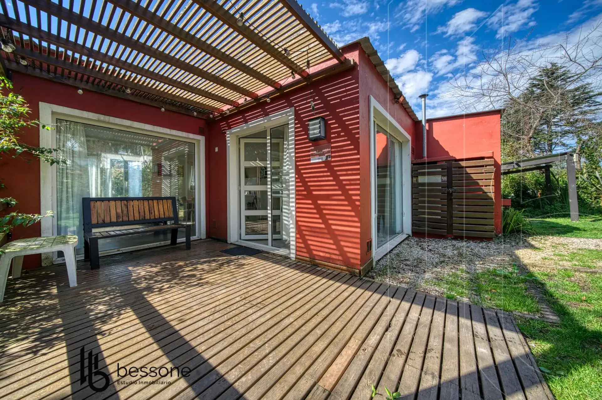 Casa 3 ambientes mas cabañas para alquiler
