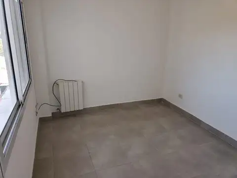Departamento en Alquiler en Zona Centro, $ 540.000