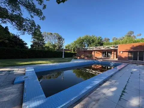 QUINTA EN VENTA PILAR