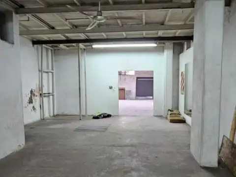 Galpon en Alquiler en Villa Bonich, $ 1.900.000