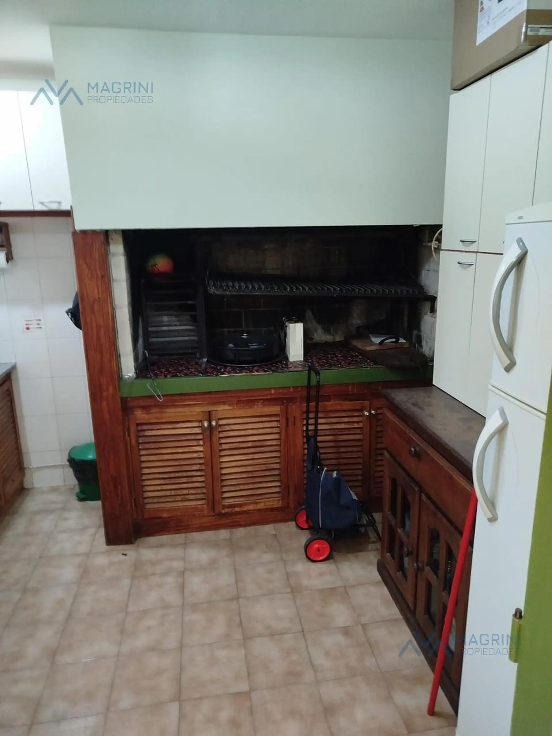 Depto 3 amb, 2 dorm, 1 baño, 1 cochera, balcón y doble ascensor