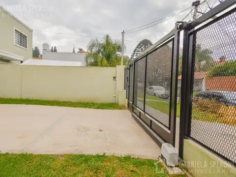 Casa en Venta con 1 cochera