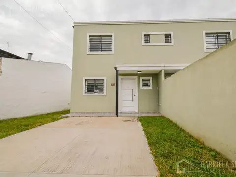 Casa en Venta en Adrogue, USD 140.000