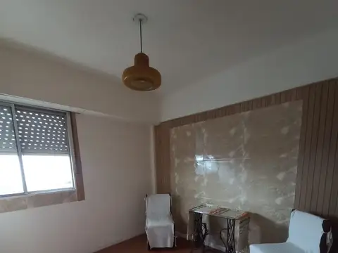Av Escalada 1000