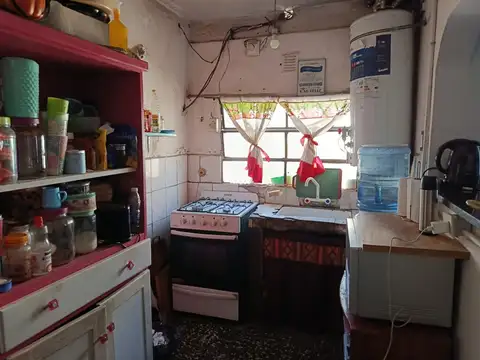 PH 3 AMB. EN VENTA EN LOMA HERMOSA A REFACCIONAR
