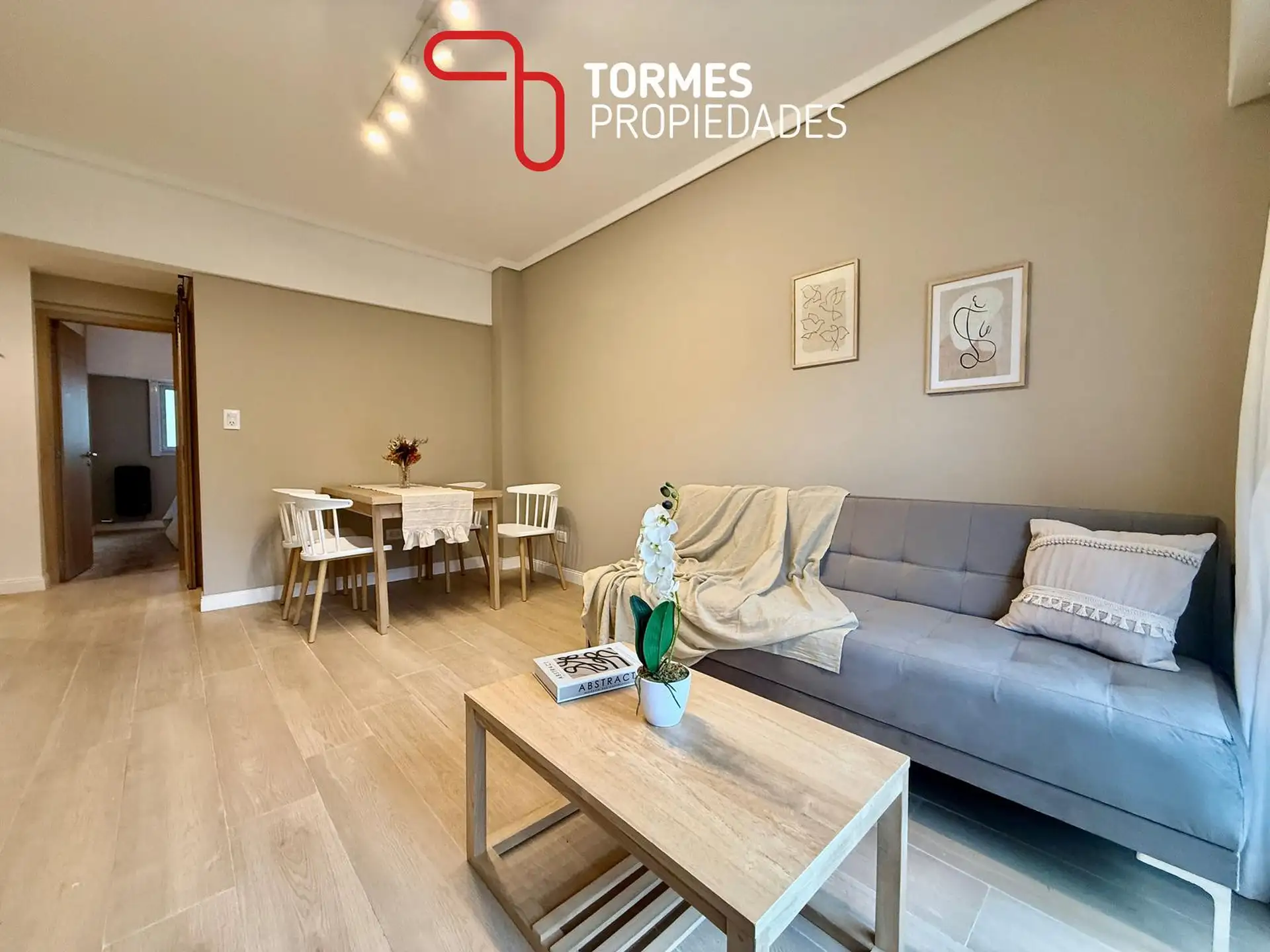 Depto 2 amb reciclado 39m² con balcón — Plaza Mitre