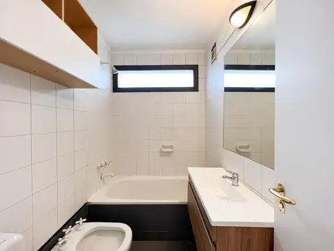 Departamento en Alquiler con 1 cocheras