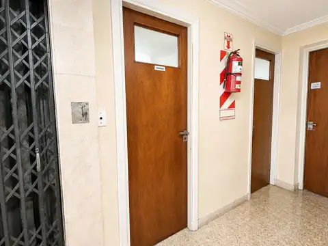 Oficina en Venta en San Nicolás, USD 29.900