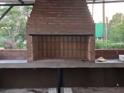 CASA TALA HUASI 2 DORM PILETA COCHERA PARQUE