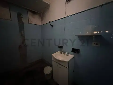 VENTA CASA 3 AMBIENTE MÁS DEPTO 2 AMB EN BLOCK BARRIO JORGE NEWBERY