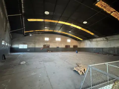 Galpon en Alquiler en Pompeya, $ 5.500.000