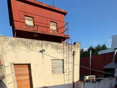 DEPARTAMENTO 2 AMB CON TERRAZA EN FLORES  