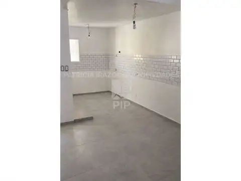 Casa en Venta en El Palomar, USD 130.000