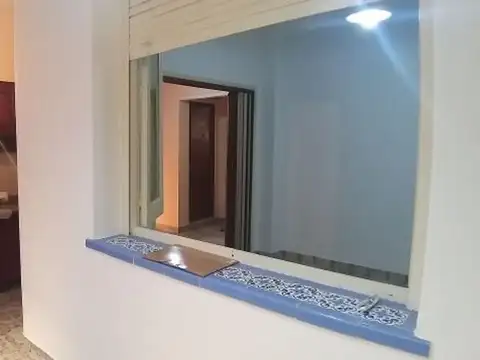 Depto Tipo Casa en Alquiler en Flores, $ 800.000