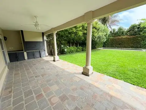 Casa en Alquiler en Punta Chica, USD 4.500