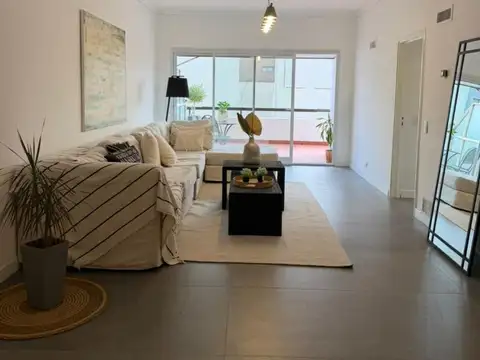 San Luis 1700, Piso 5