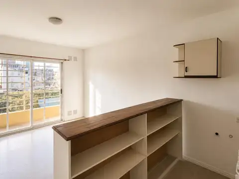 Constitucion entre Urquiza y San Lorenzo Pasaje Potosi  al 3900