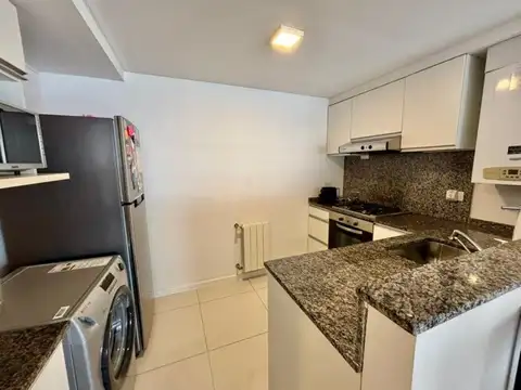 Departamento en Alquiler con 1 cocheras