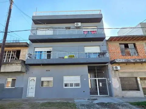 VENTA 4 DEPARTAMENTOS CON RENTA VILLA BOSCH 