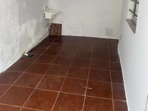 Depto Tipo Casa 2 ambientes con 1 baño