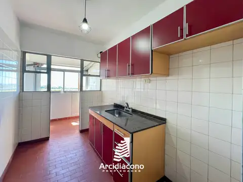 VENTA DEPTO 4 AMB C/ COCHERA TORRE 11. LUGANO 1 Y 2. V LUGANO. CABA