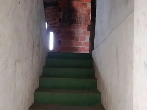 Depto Tipo Casa en Venta en Villa Luzuriaga, USD 65.000