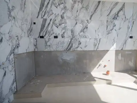 Piso exclusivo en B° Constituyentes. Venta!