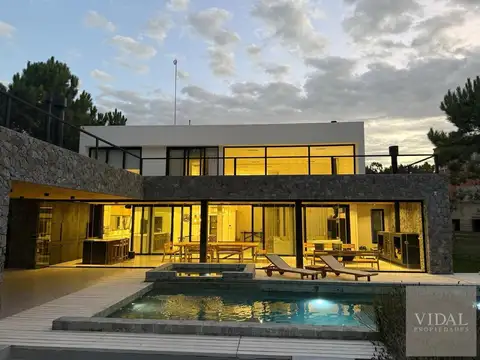 Casa en Venta de 6 dormitorios