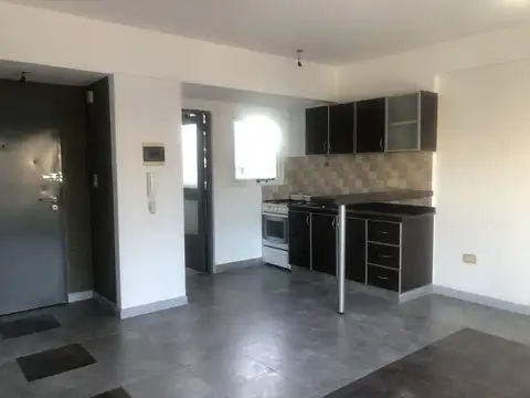 Alquiler • liniers • av. larrazabal 100 • departamento • 2 ambientes
