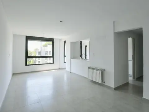 Juarez Celman bis  al 600