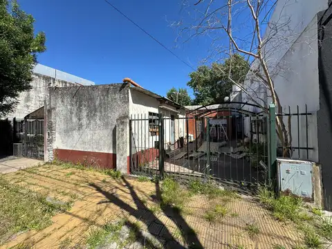 Terreno Apto deposito industrial o varios destinos