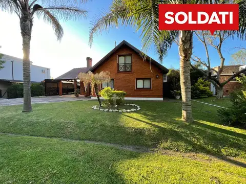 Casa en Venta con 6 cocheras