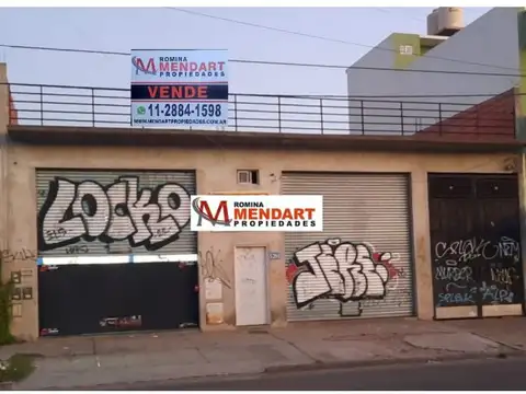 Venta de Locales comerciales en Rafael Castillo.Apto crédito.