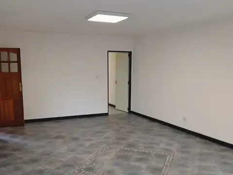 Luis Viale 2600, Piso PB