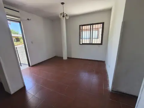 Depto Tipo Casa en Venta en Munro, USD 69.000