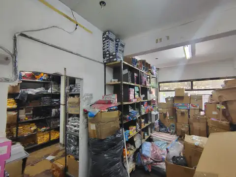 Salta 1800 - Local Comercial 160 m² en 2 Plantas - Sin Expensas - Excelente Ubicación