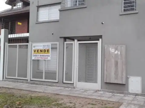 Casa en Venta en Quilmes Oeste, USD 270.000