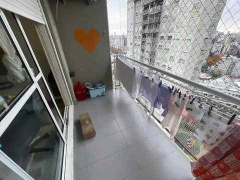 Departamento en Alquiler en Abasto, $ 990.000