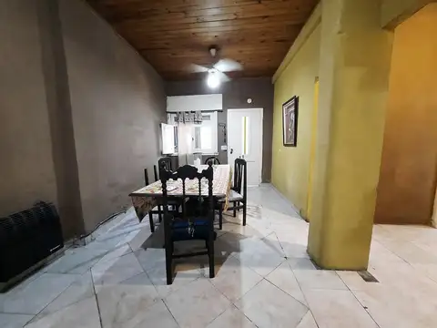 Depto Tipo Casa en Venta al Este